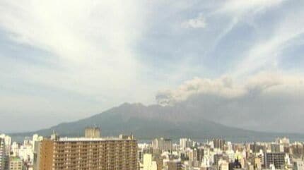 【鹿児島】桜島の山体膨張続く　6日は火口から3000メートルまで上がる噴火